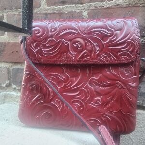 Patricia Nash Tooled Leather Balluri crossbody Berry Red New